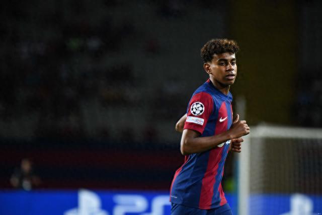 巴黎在高